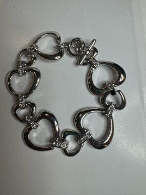 New Silver rhinestone heart bracelet